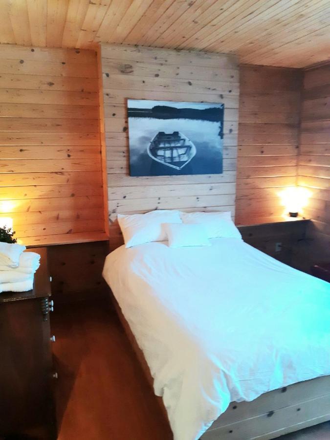Auberge Ma Maison Sainte-Melanie Bagian luar foto